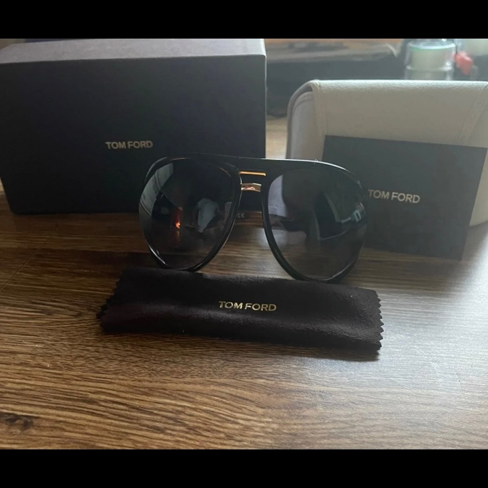 100% authentic Tom Ford Sunglasses